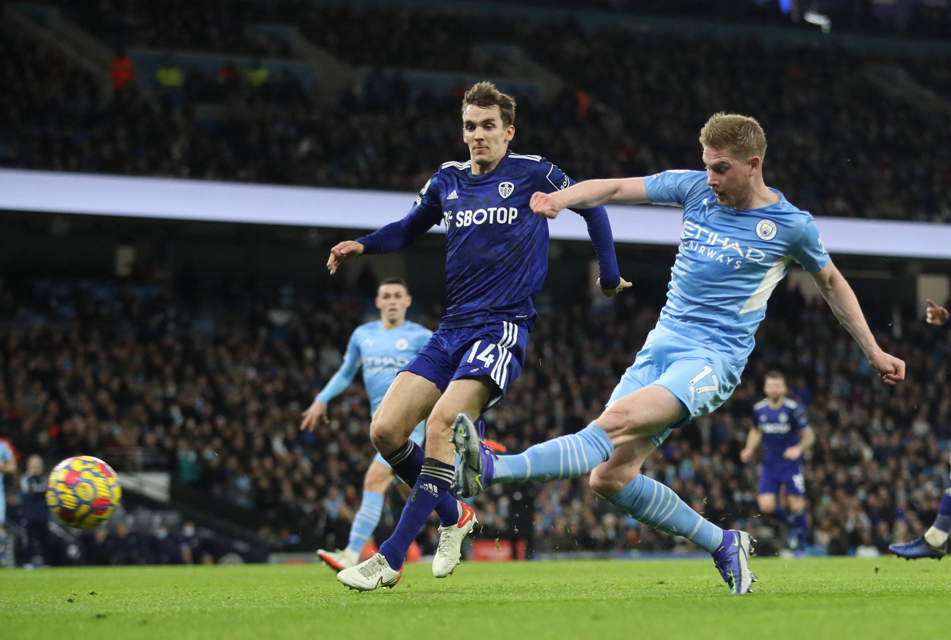 是每个足球 是每个足球